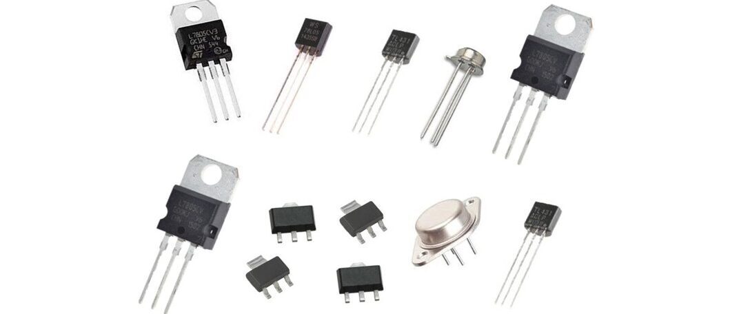 رگولاتور ولتاژ چیست و چه کاربردی دارد؟